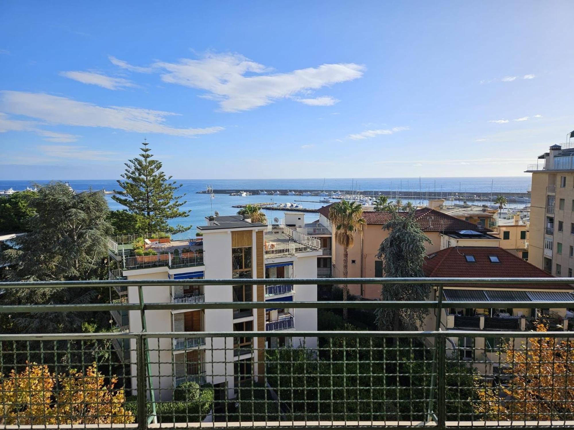 La Baia Nel Porto Apartment Sanremo Bagian luar foto