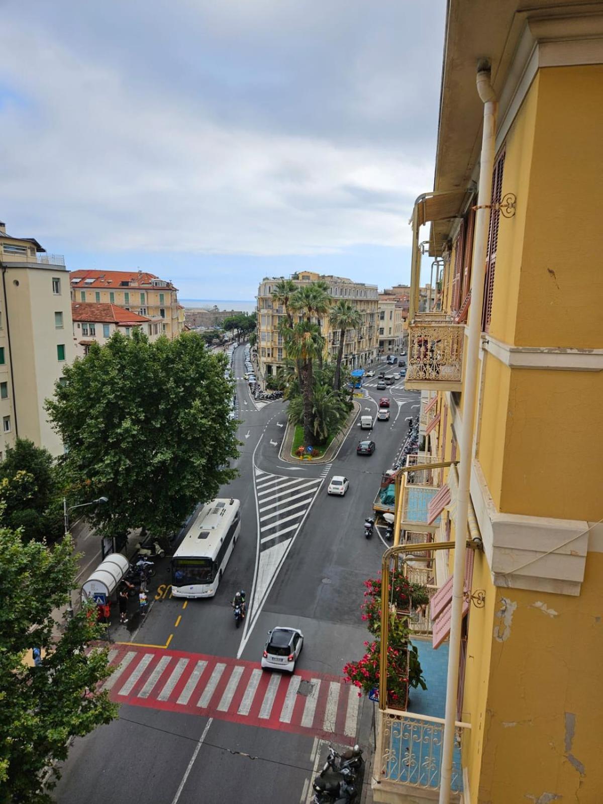 La Baia Nel Porto Apartment Sanremo Bagian luar foto